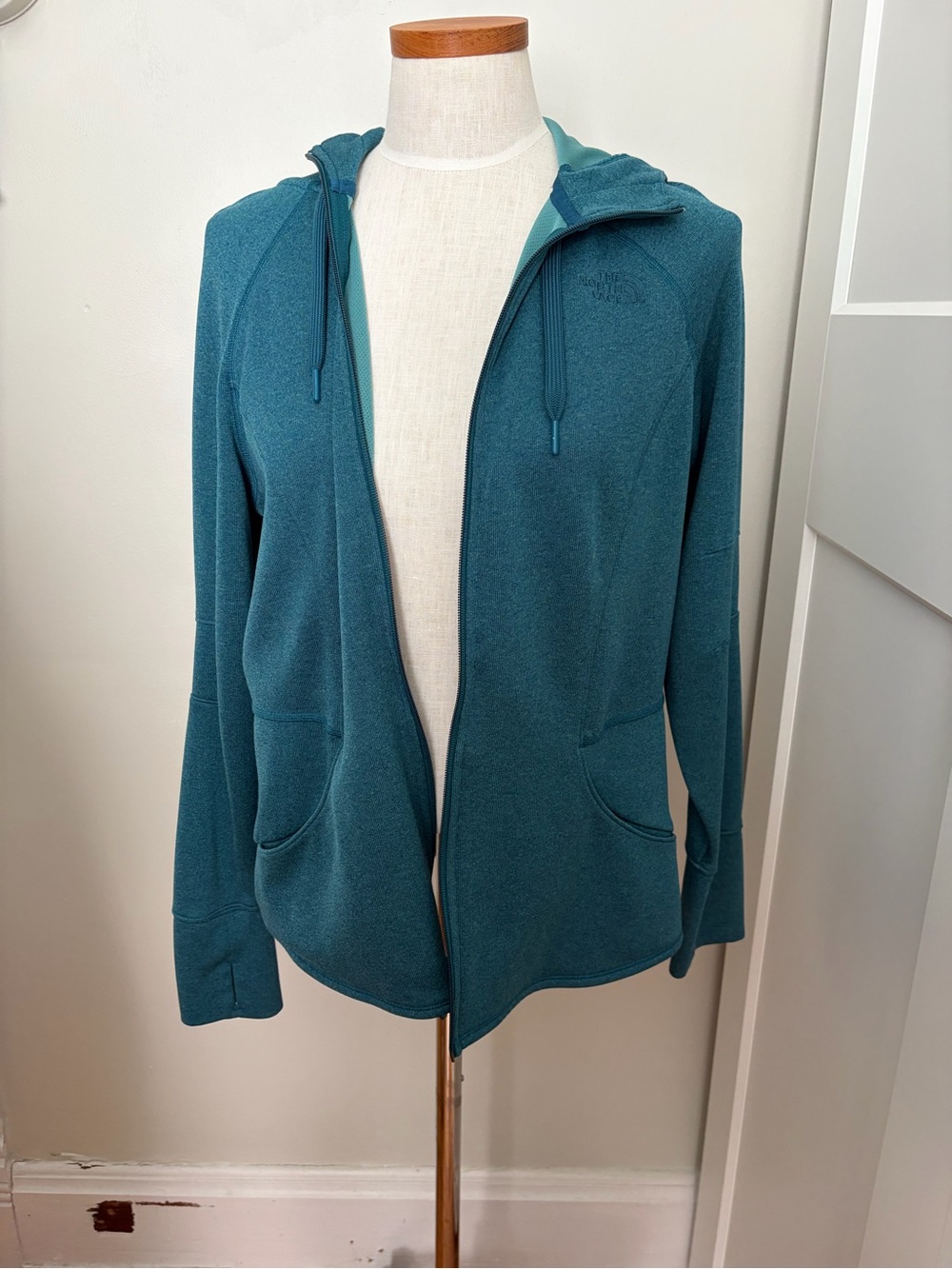The North Face Women's Zip-Up Hooded Fleece Jacket - Teal Blue